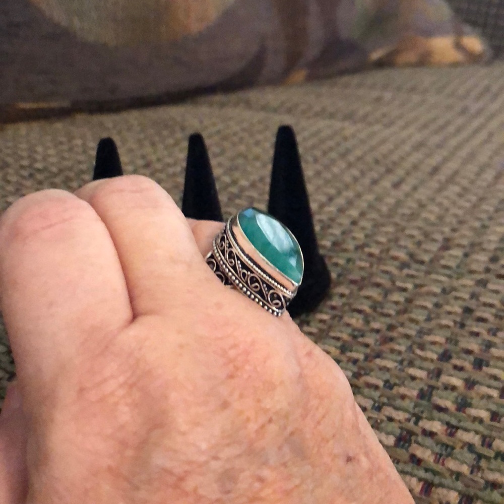 Ring - Picture 3 of 5
